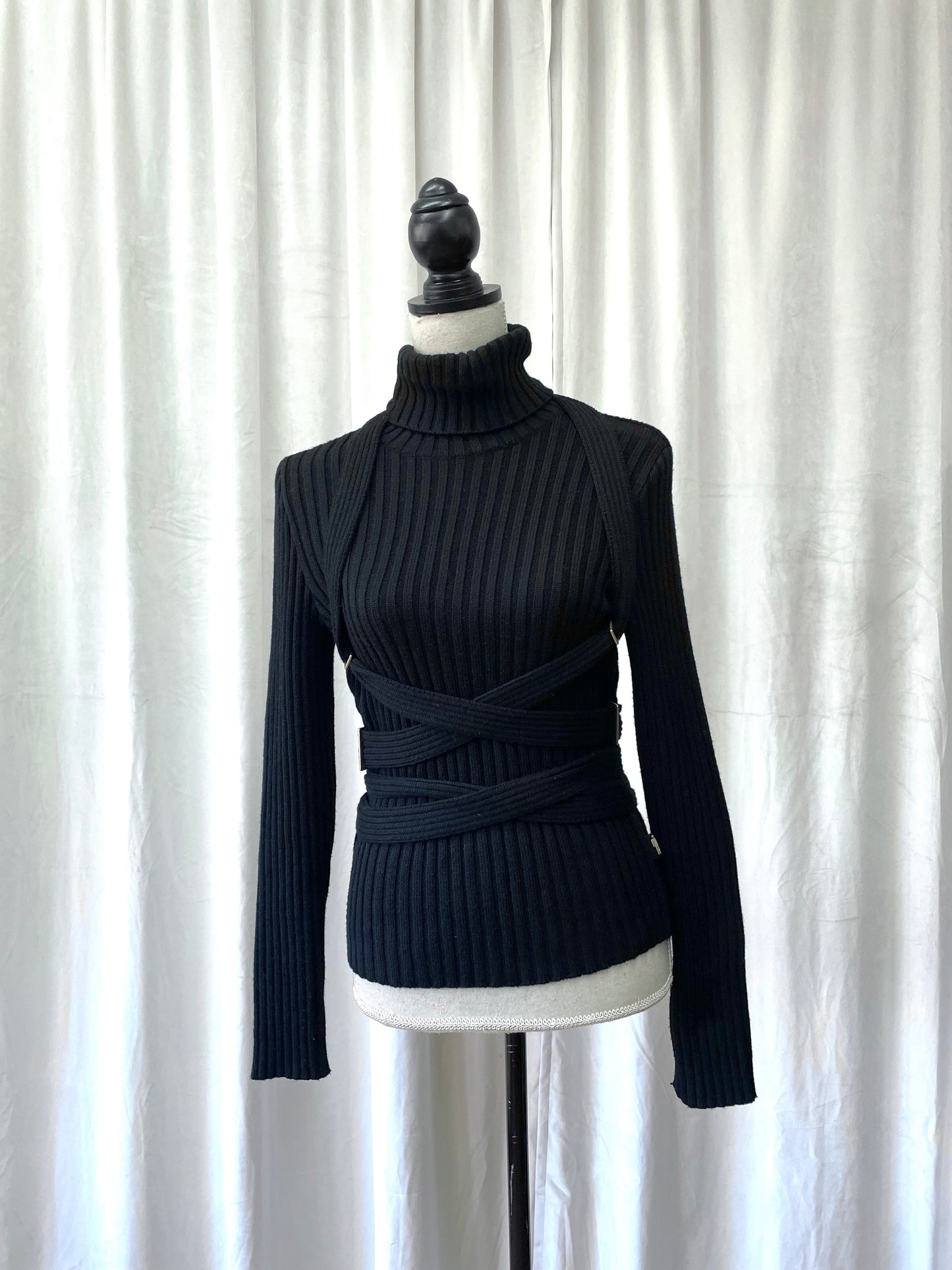 Jean Paul Gaultier ‘bondage’ knit, Fall 2003