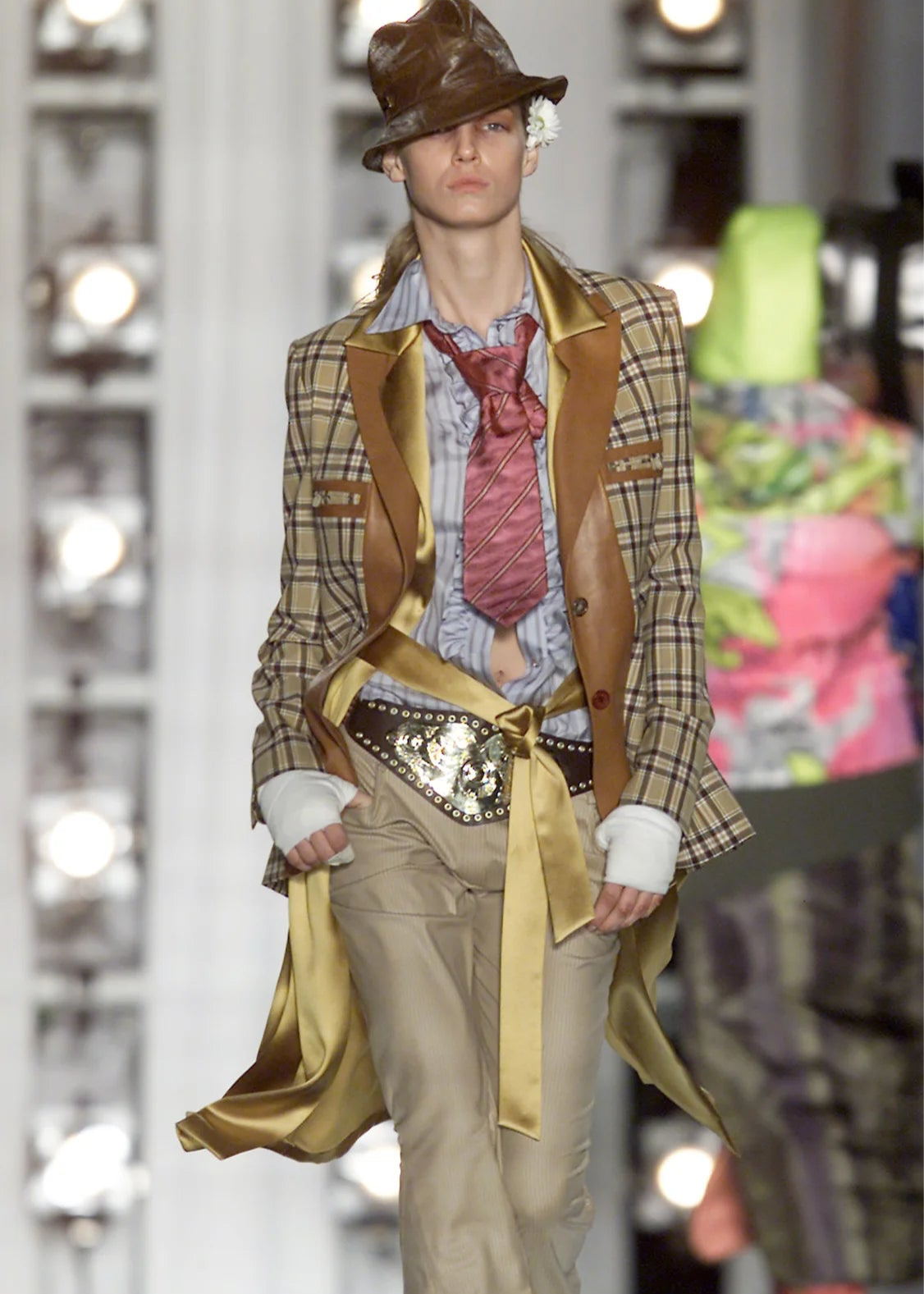 Christian Dior by John Galliano, ’Champion belt’, Fall 2001