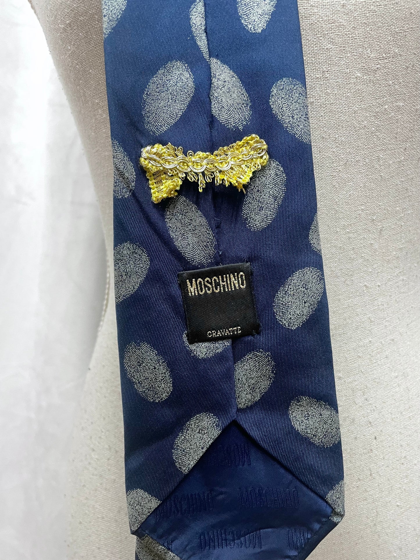 Moschino finger print silk neck tie, 1990’s