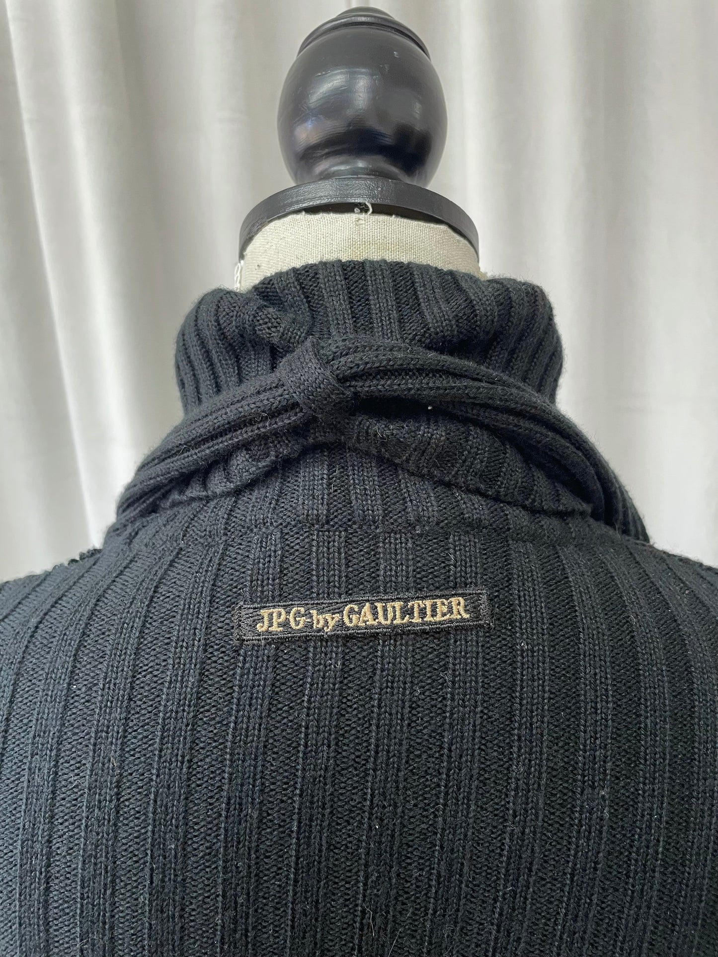 Jean Paul Gaultier ‘bondage’ knit, Fall 2003