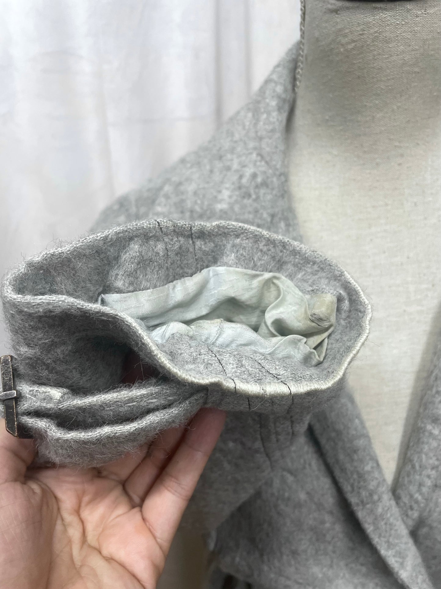 Nina Ricci by Olivier Theyskens coat, Fall 2007