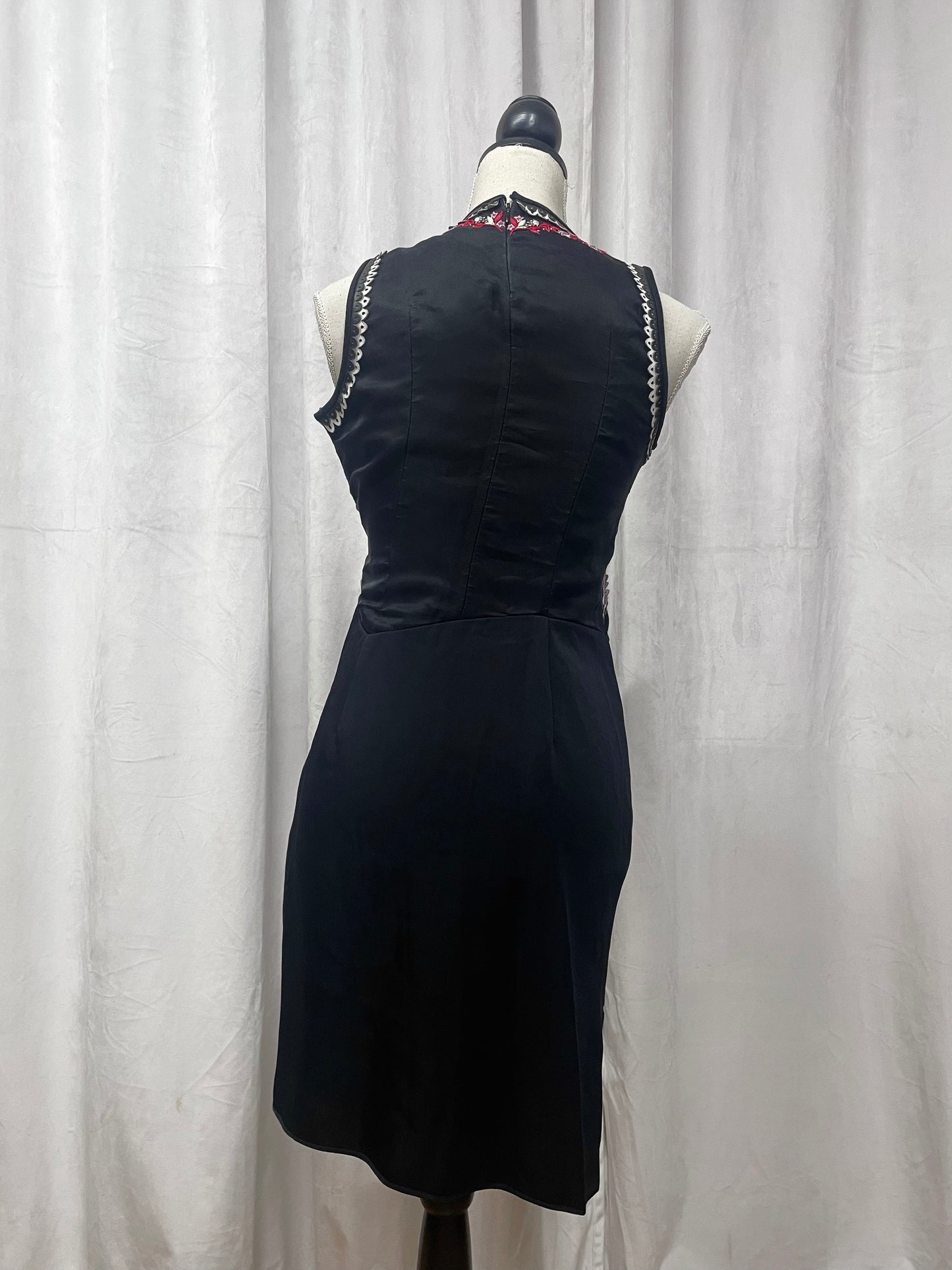 Hussein Chalayan folkloristic dress, 2010’s