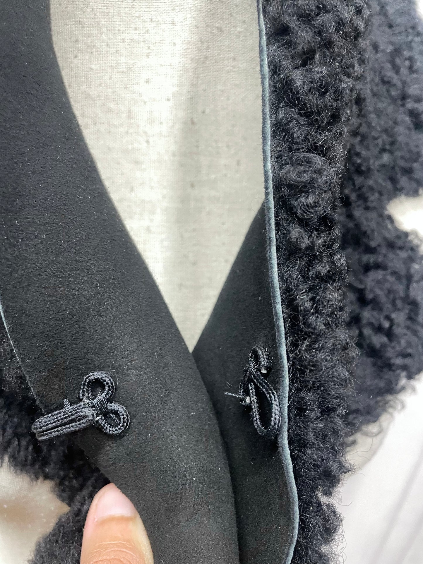 A’N’D (Azumi & David) shearling collar, 2000’s