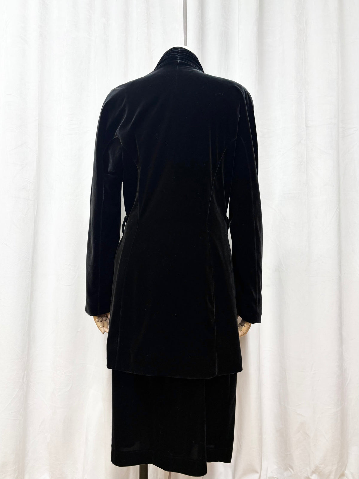 Mugler velvet suit, 1990’s